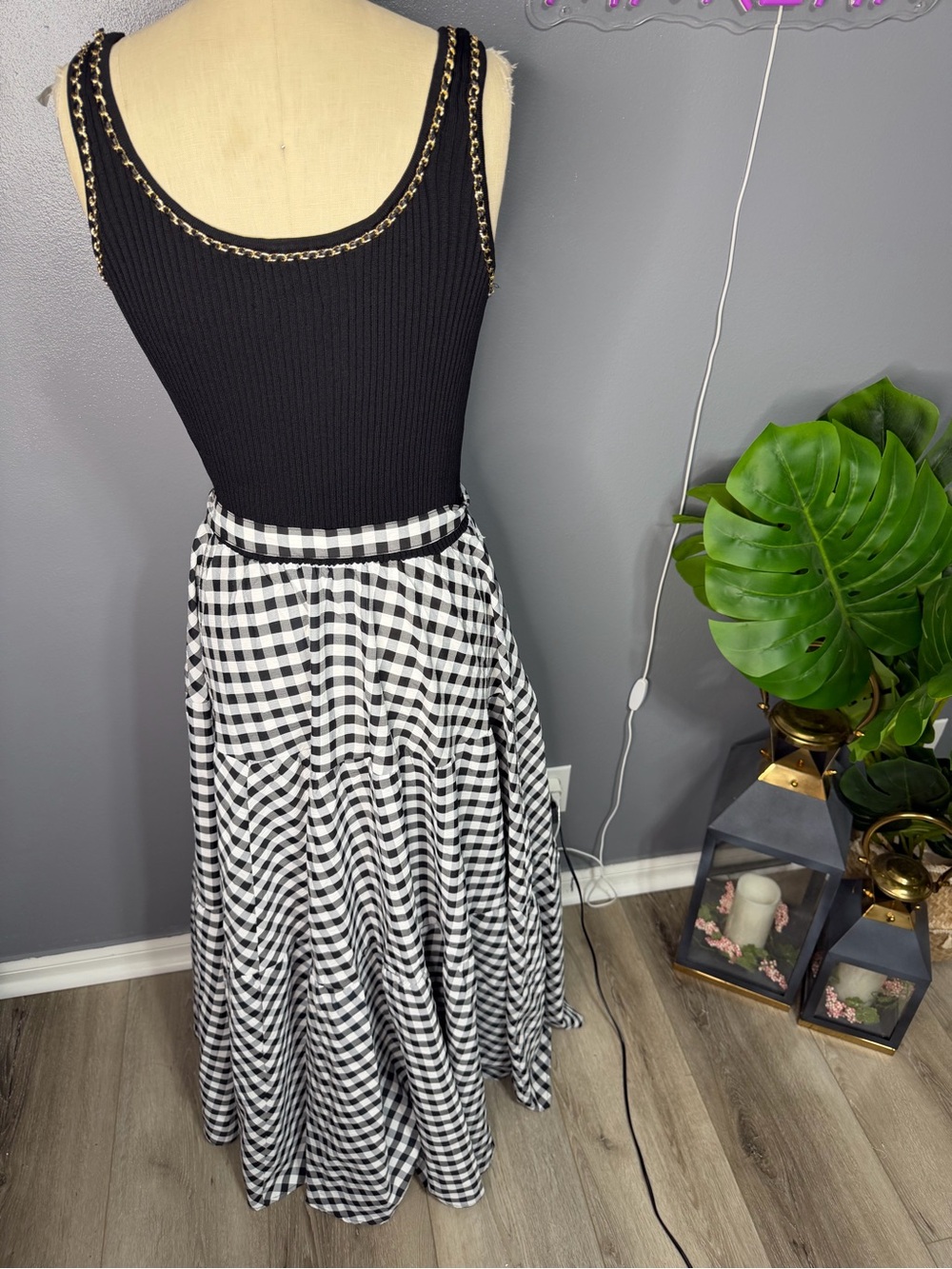 Gracia Black Ribbed dress - Picture 5 of 5
